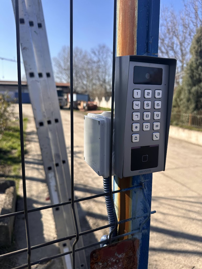 Cameră PTZ
