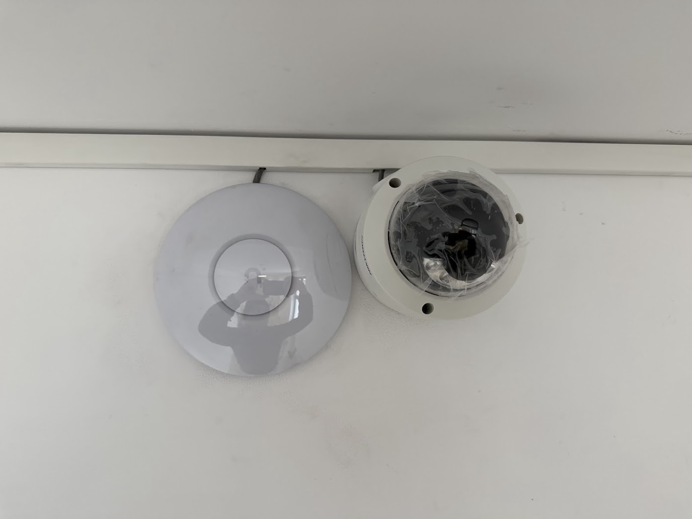 Cameră supraveghere exterior