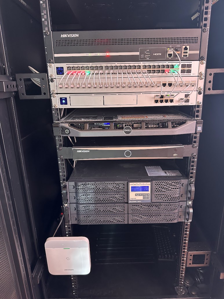 Server VM